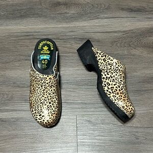 Torpatoffeln 40 Wooden Clogs Brown Cheetah Animal Print Sweden Made Comfort